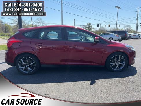 Used 2014 Ford Focus SE w/ Equipment Group 201A image 4