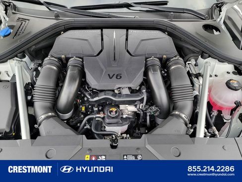 New 2025 Genesis GV70 3.5T Sport w/ Sport Advanced Package image 38