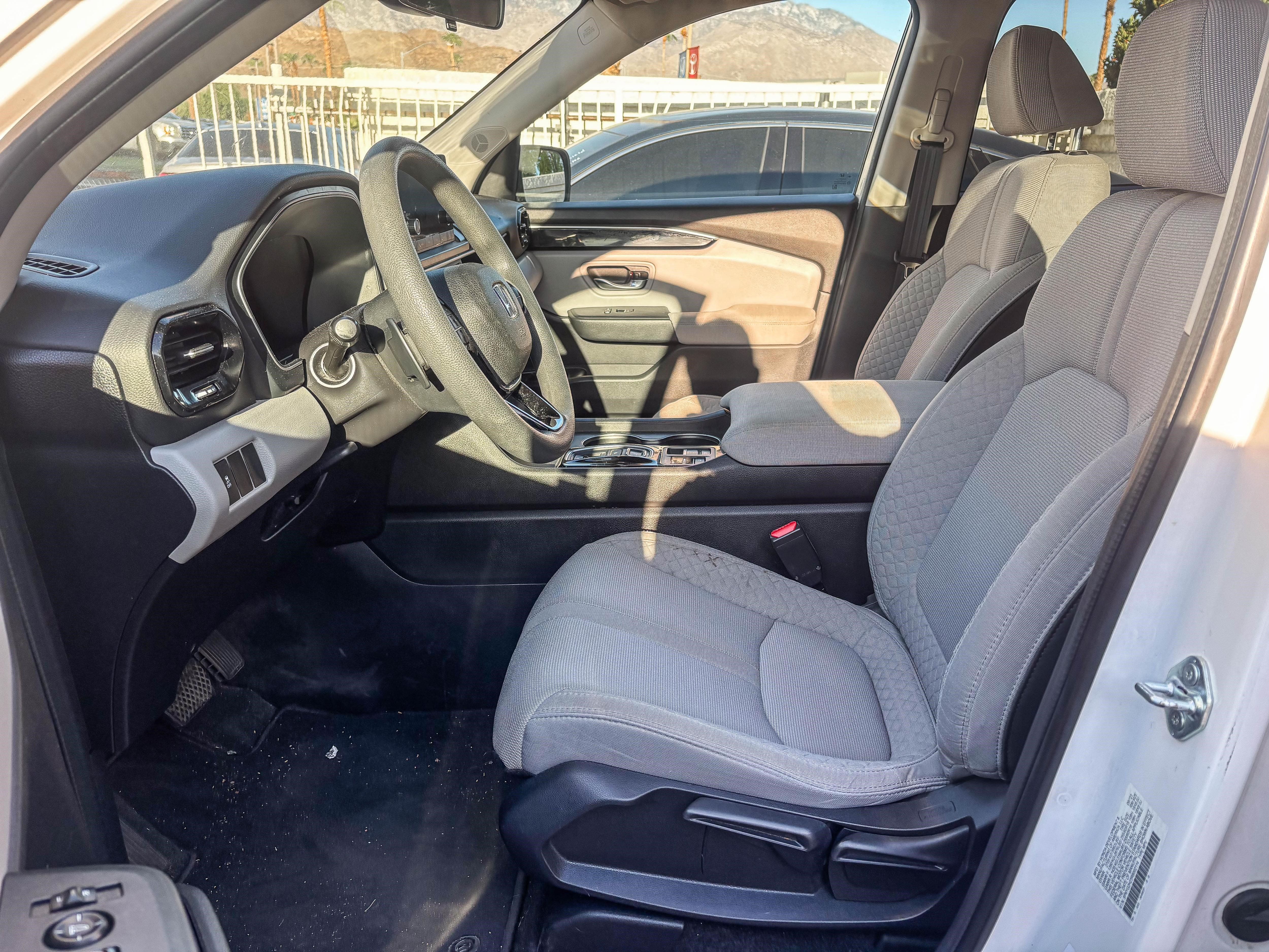 Certified 2024 Honda Pilot LX image 12
