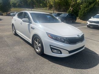 Used 2015 Kia Optima LX image 1