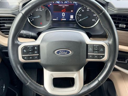 Certified 2024 Ford Expedition Limited AWD/4WD image 18