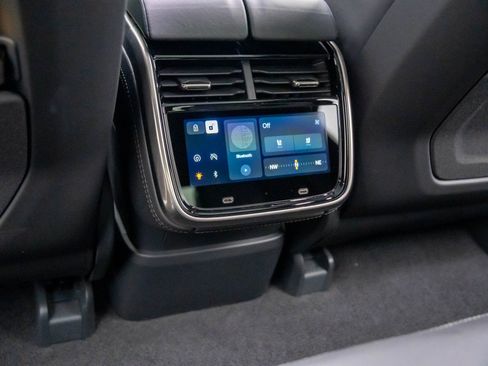 Used 2023 Rivian R1T Adventure image 21