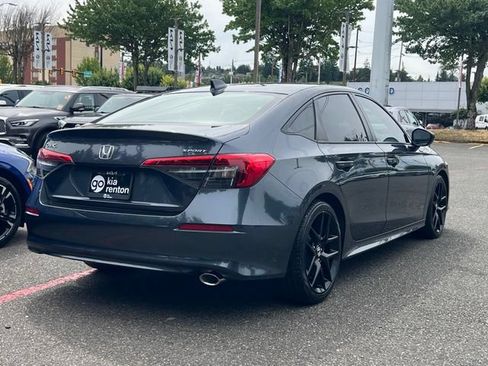 Used 2022 Honda Civic Sport image 9