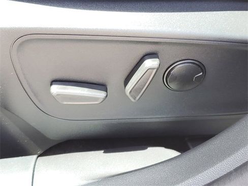 New 2025 Ford Escape ST-Line w/ Equipment Group 301A image 20