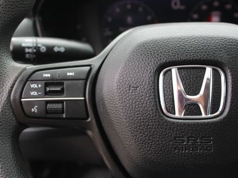 Used 2023 Honda Accord EX image 22