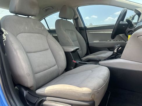 Used 2018 Hyundai Elantra SE FWD image 9