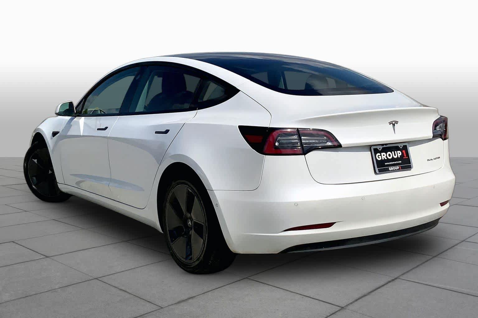 Used 2021 Tesla Model 3 Long Range AWD/4WD image 11
