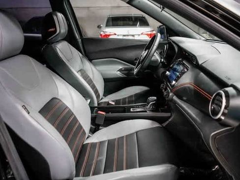 Used 2021 Nissan Kicks SR w/ SR Premium Package image 15