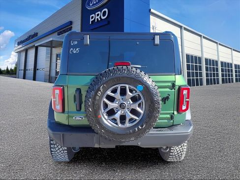 New 2025 Ford Bronco Badlands image 27