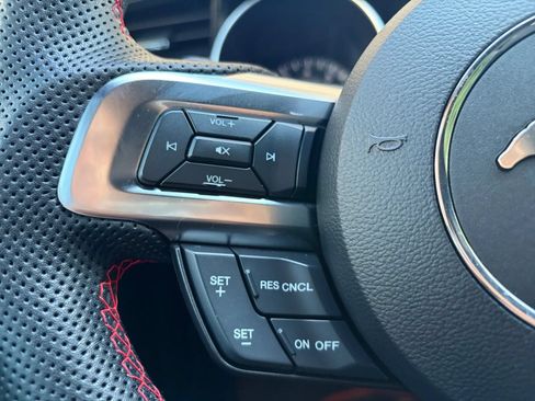 Used 2018 Ford Mustang Coupe w/ Equipment Group 101A RWD image 26