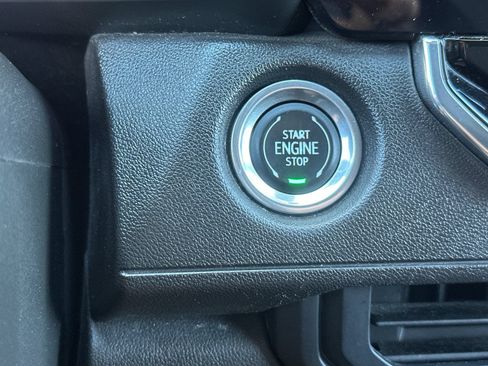 Used 2023 Chevrolet Colorado Trail Boss w/ LPO, Skid Plate Package AWD/4WD image 24