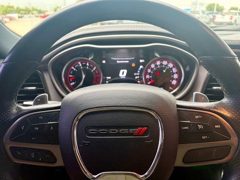 Used 2022 Dodge Challenger R/T Scat Pack RWD image 21