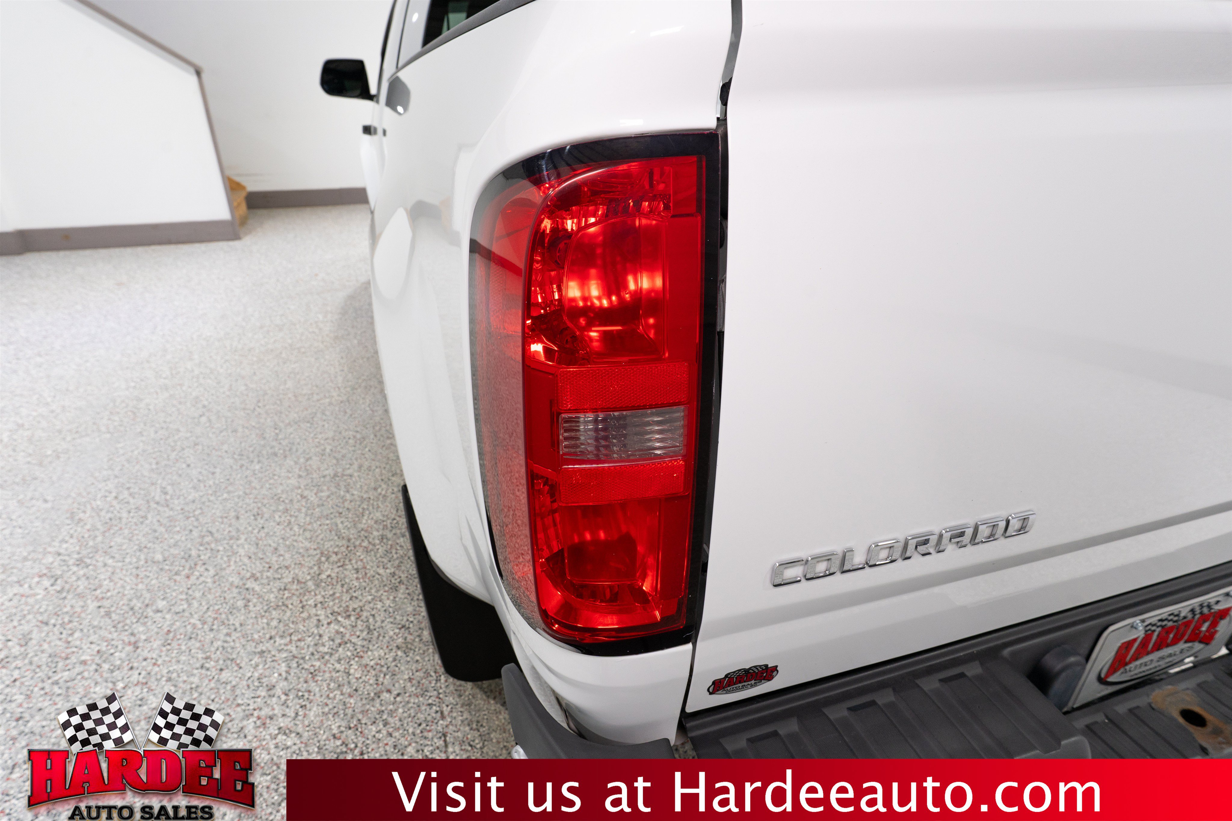 Used 2016 Chevrolet Colorado W/T w/ WT Convenience Package RWD image 9
