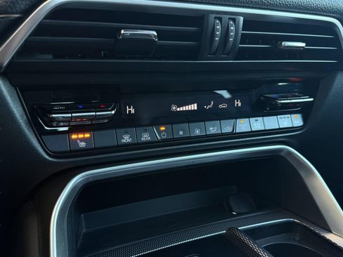 Used 2024 MAZDA CX-90 3.3 Turbo w/ Premium Package image 40