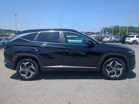 Used 2024 Hyundai Tucson SEL w/ Convenience Package AWD/4WD image 3