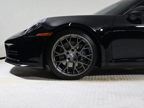 Certified 2025 Porsche 911 Carrera w/ Premium Package image 28