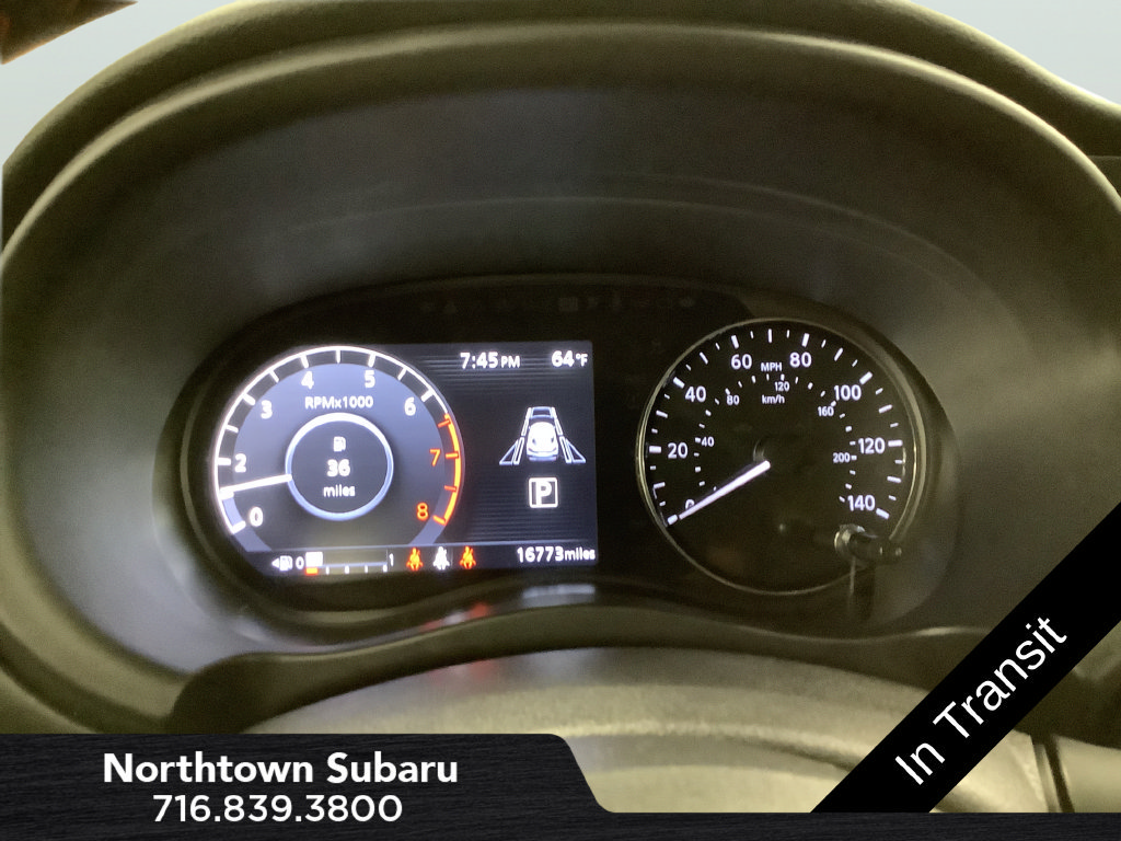 Used 2024 Nissan Kicks SR w/ SR Premium Package FWD image 22