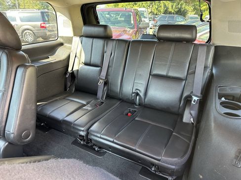 Used 2011 Chevrolet Tahoe LT w/ Luxury Package AWD/4WD image 23