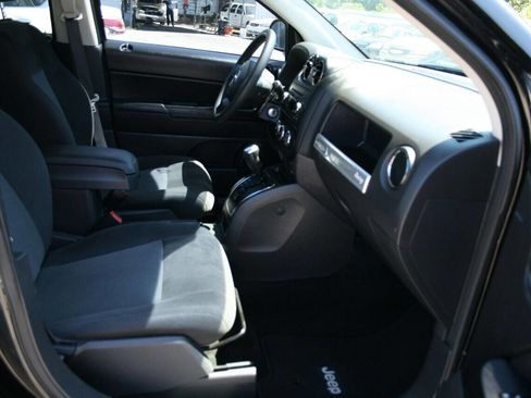 Used 2016 Jeep Compass Sport w/ Power Value Group image 8