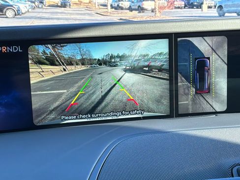 Used 2025 Lincoln Nautilus Reserve w/ Jet Appearance Package image 30