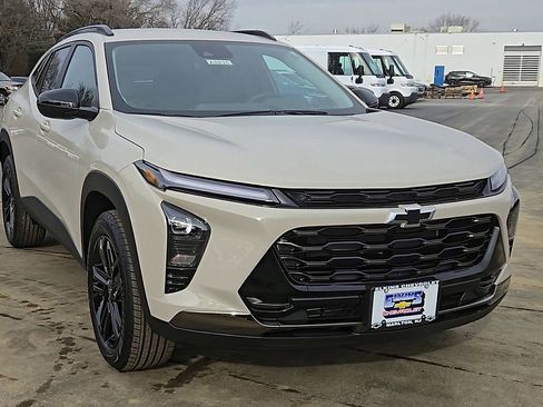 New 2026 Chevrolet Trax ACTIV w/ Driver Confidence Package image 7