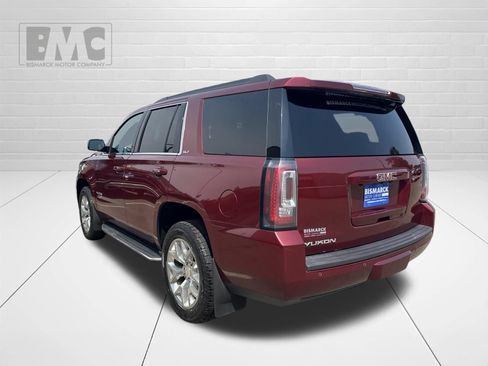 Used 2018 GMC Yukon SLT w/ HD Trailering Package AWD/4WD image 4