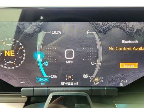 Used 2025 GMC Hummer EV 2X w/ LPO, Cargo Utility Package image 37