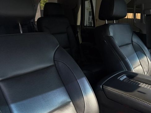 Used 2019 Chevrolet Tahoe Premier w/ RST 6.2L Performance Edition AWD/4WD image 33