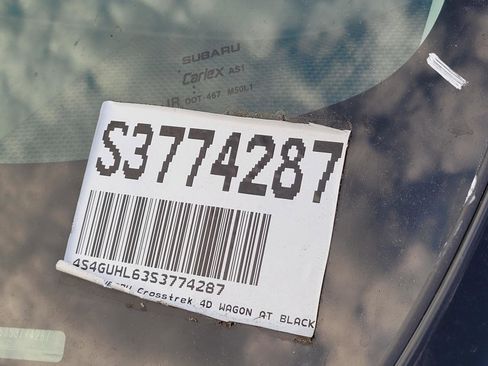 Used 2025 Subaru Crosstrek 2.5i Limited image 3