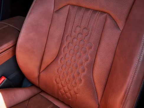 Used 2023 Lamborghini Urus S image 53