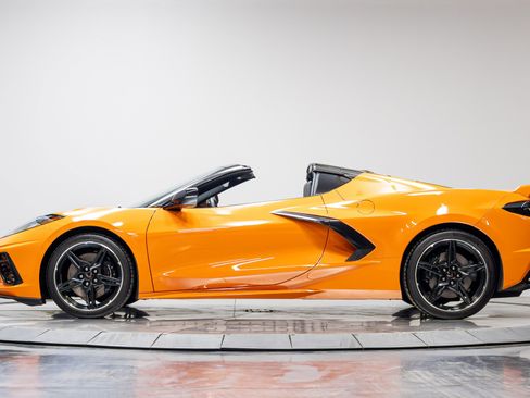 Used 2024 Chevrolet Corvette Stingray Coupe w/ Z51 Performance Package image 33