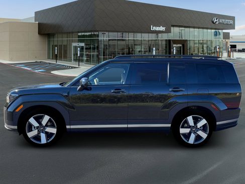 New 2026 Hyundai Santa Fe Limited FWD image 3