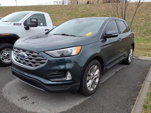 Used 2024 Ford Edge Titanium image 11