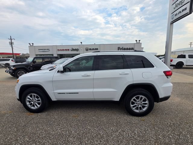 Used 2020 Jeep Grand Cherokee Laredo w/ Security & Convenience Group AWD/4WD image 9