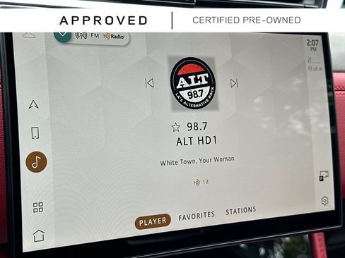 Used 2025 Jaguar F-PACE R-Dynamic S AWD/4WD image 21