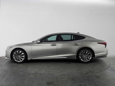 Certified 2021 Lexus LS 500 w/ Accessory Package (Z1) RWD image 6