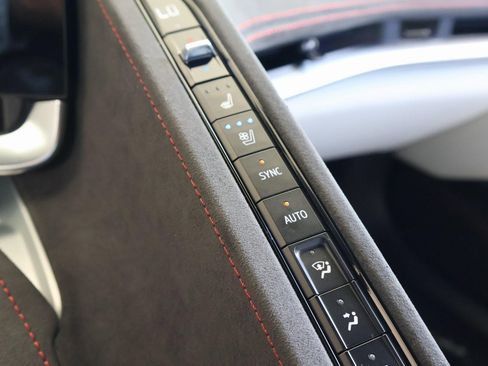 Used 2023 Chevrolet Corvette Z06 image 23