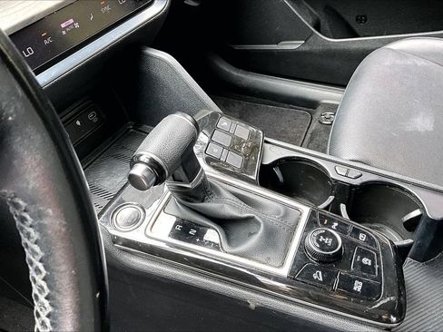 Used 2023 Kia Sportage X-Line AWD/4WD image 15