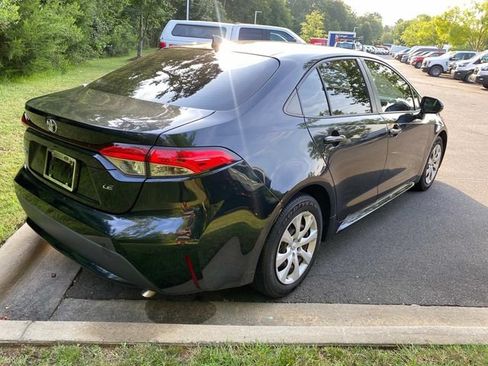 Used 2022 Toyota Corolla LE FWD image 31