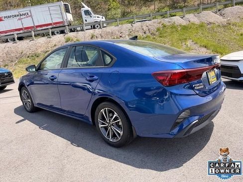 Used 2023 Kia Forte LXS FWD image 4