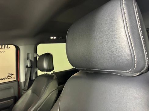 Used 2023 Ford F150 Lariat AWD/4WD image 10