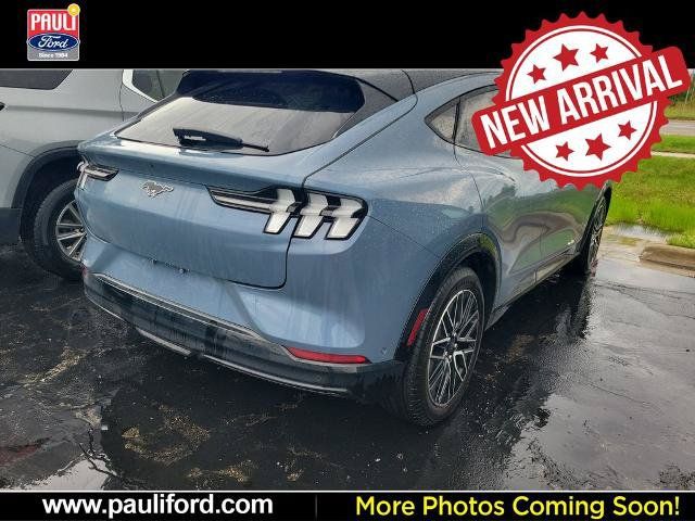 Certified 2024 Ford Mustang Mach-E Premium AWD/4WD image 4