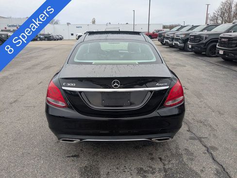 Used 2016 Mercedes-Benz C 300 4MATIC Sedan image 4