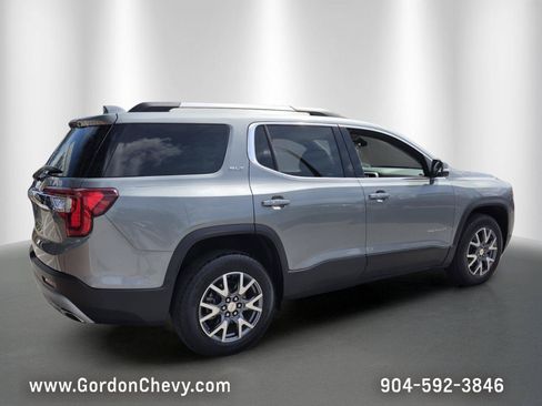Certified 2023 GMC Acadia SLT FWD image 6