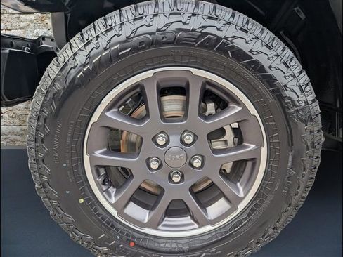 Used 2021 Jeep Gladiator Overland w/ Popular Equipment Package image 20