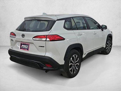 Used 2024 Toyota Corolla Cross S image 4
