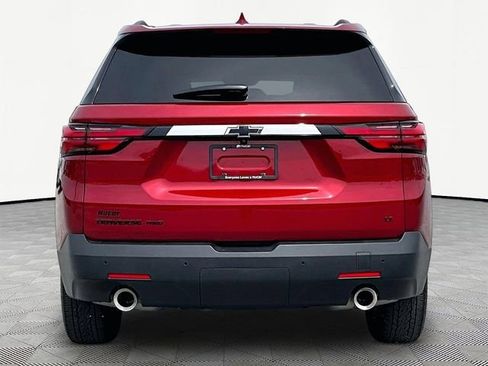 Used 2023 Chevrolet Traverse LT image 5