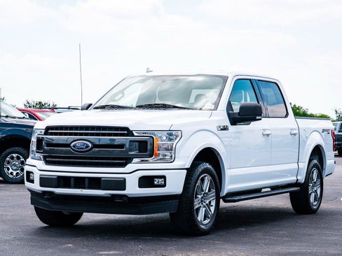 Used 2018 Ford F150 XLT w/ Equipment Group 302A Luxury AWD/4WD image 7