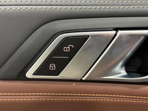 New 2026 BMW X6 M60i image 26