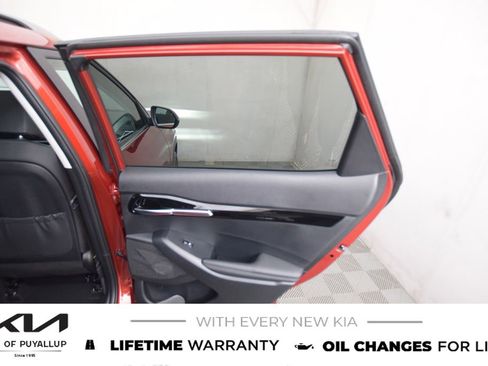 New 2026 Kia Seltos SX w/ SX Sunroof Package image 13